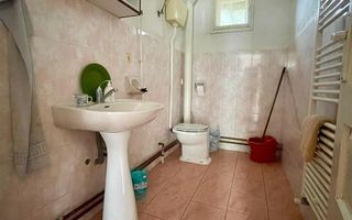 Casa cu teren de 1233 mp la 25 km de Oradea - Poză 8