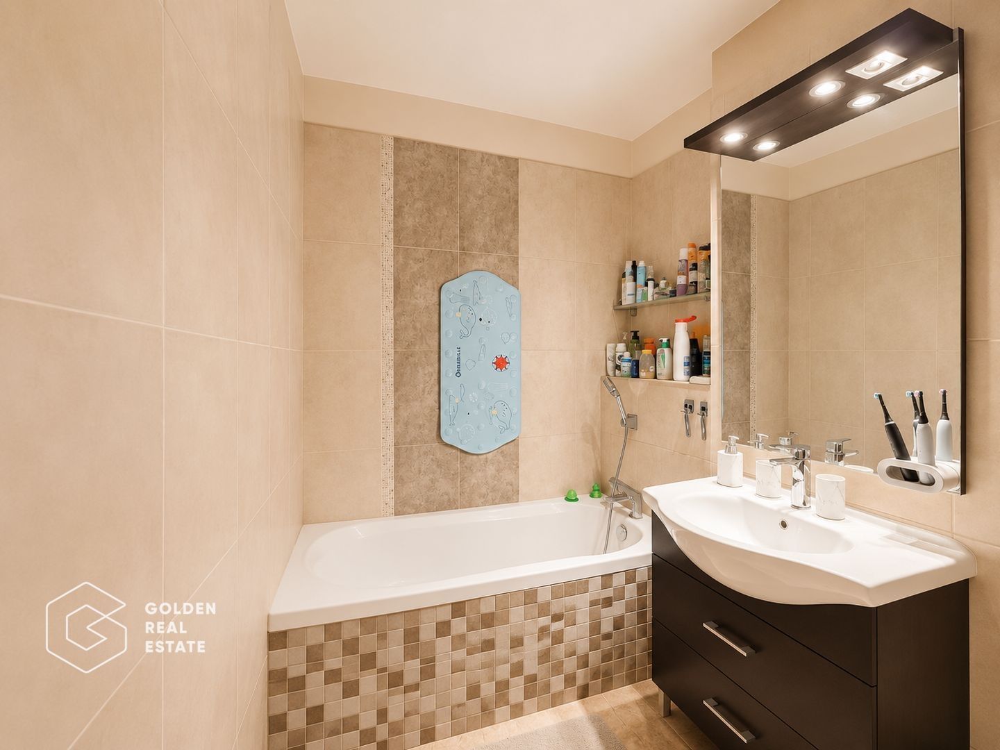 Apartament  3 camere, 72 mp utili, recent renovat, Rusu-Șirianu - Poză 6