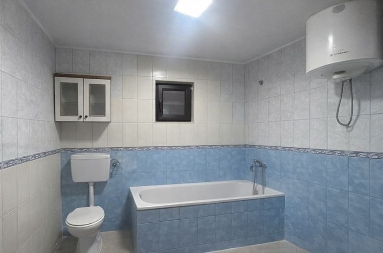 Casă spațioasă P+E+M | 43 ari teren | Mobilată & utilată | Iaslovăț - Poză 27