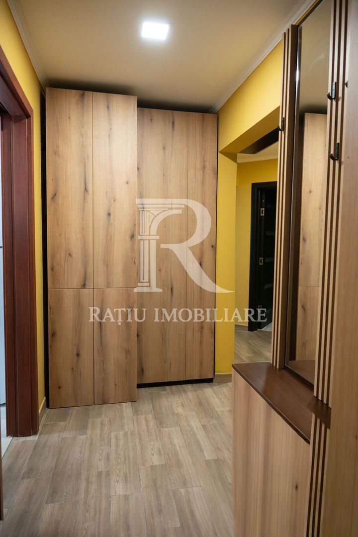 Apartament cu 3 camere | B-Dul Stefan Cel Mare | Oradea - Poză 11