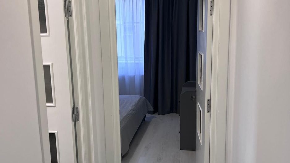 De inchiriat apartament 2 camere – Delfinariu, Constanța - termen lung - Poză 11