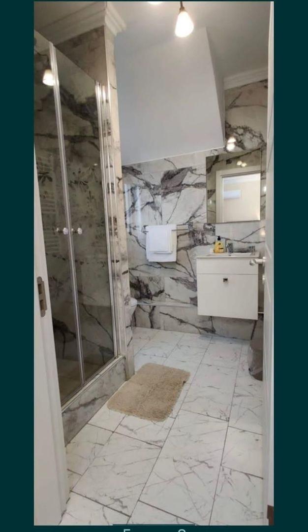 Restaurant + Pensiune in IOSIA P+M - Poză 5