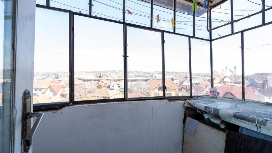 APARTAMENT CU 3 CAMERE DECOMANDAT ZONA ROGERIUS - Poză 7