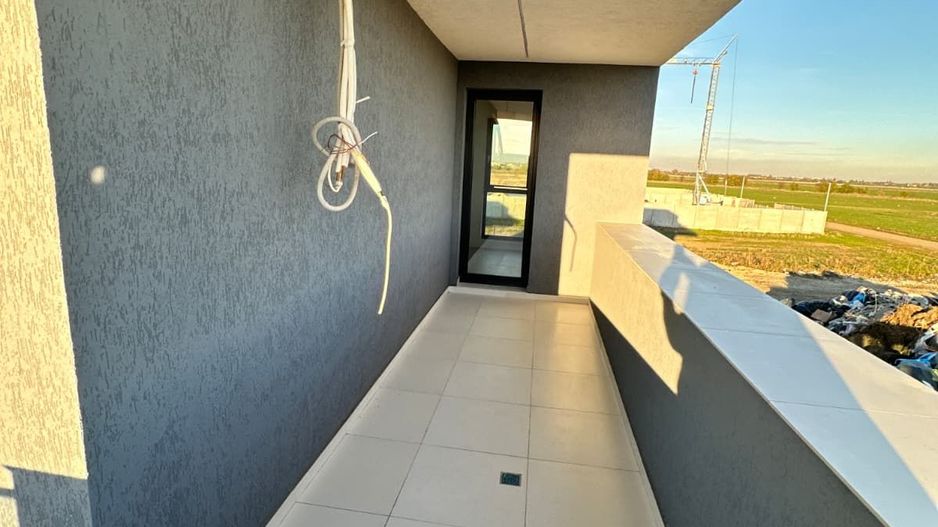 CASE INDIVIDUALE DOMNESTI - 6 CAMERE, GARAJ, PANOURI SOLARE, COMIS 0% - Poză 22