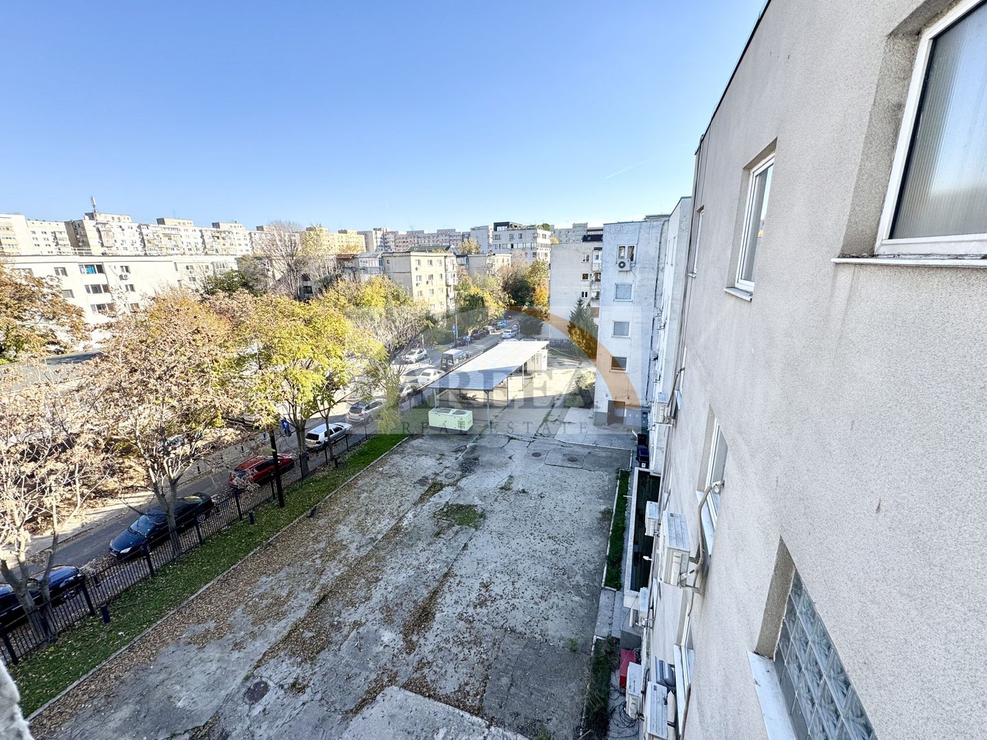 AFACERE - HOTEL (SEMI)RENOVAT de 4 etaje - Floreasca-Barbu Vacarescu - Poză 30