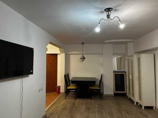 Apartament decomandat Bd Unirii // Nerva Traian - Poză 3