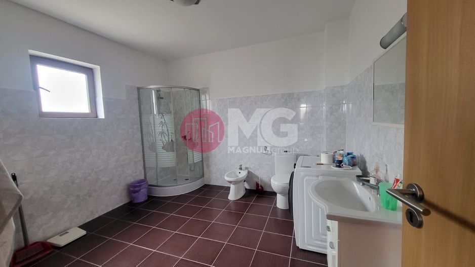 Casă de vânzare în Comuna Berceni – Bulevardul 1 Mai - Poză 9