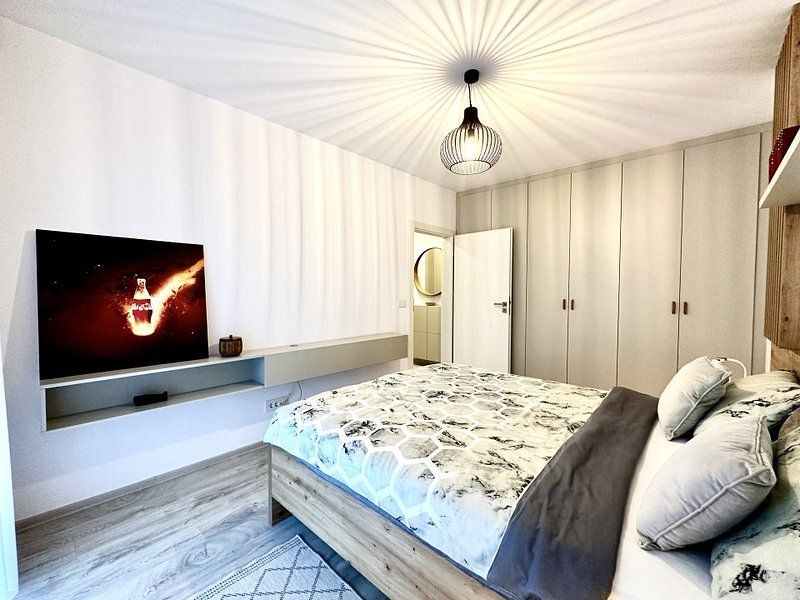 Apartament primitor, prima închiriere, cu parcare subterana, Aradulului-Iris - Poză 18