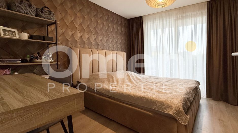 Apartament cu 3 camere, si 2 locuri de parcare  zona Lamaitei bloc 2020 - Poză 1