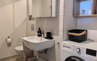 Apartament spatios situat la etajul 11 in cladirea ISHO - Poză 17