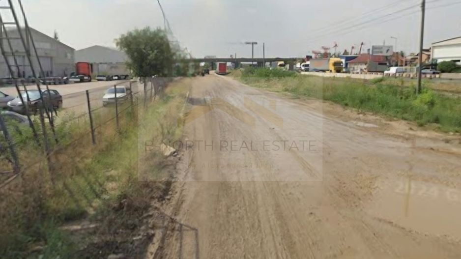 Distribuție /productie 3800 mp -constructie /15.000 mp curte. - Poză 4
