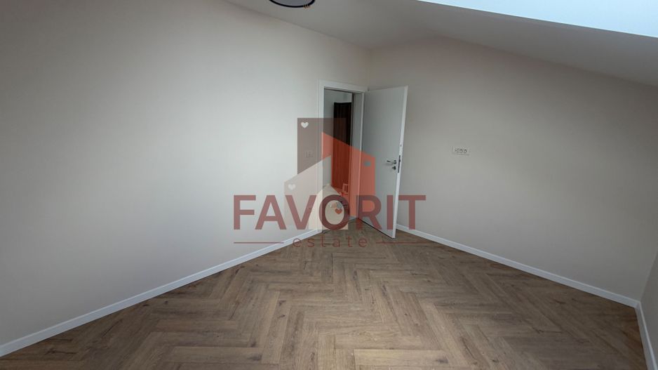 NOU. Disponibil imediat. Decomandat. Zona Soarelui - Poză 8