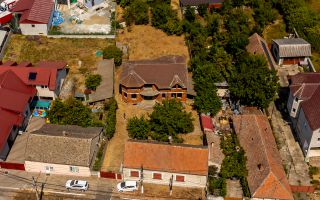 Două case pe Calea Radnei comision 0 - Poză 2