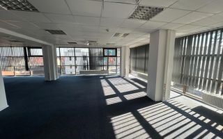 Spații de închiriat – Etajul 1 și Etajul 2 – Hipodrom 2 - Poză 3