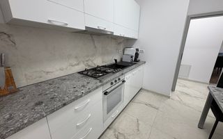 Apartament decomandat cu 2 camere la etajul 1 in Giroc - Poză 4