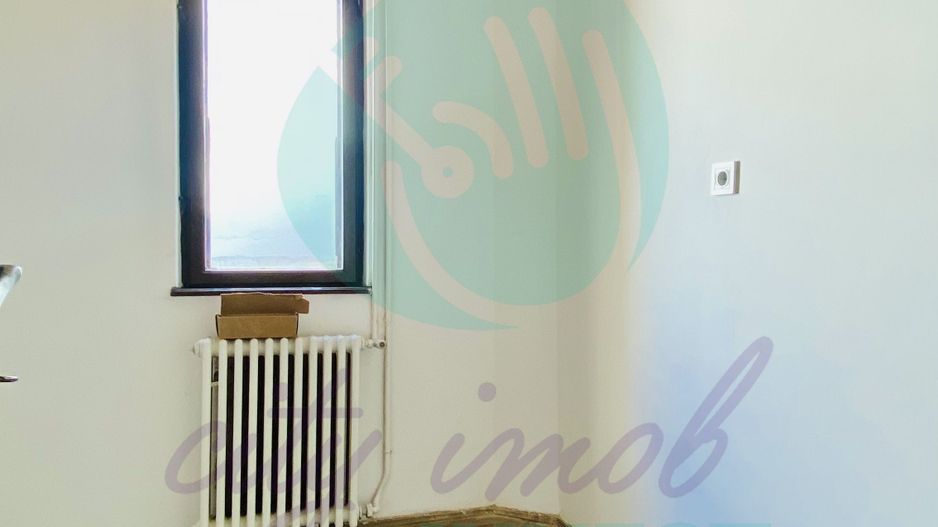 Apartament spatios cu 4 camere - Banu Manta - Poză 9