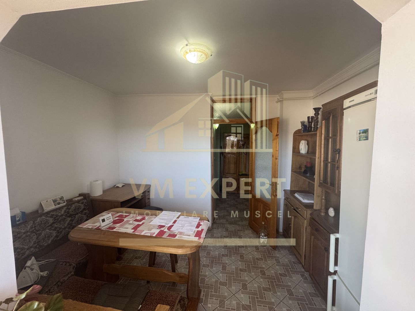 APARTAMENT 3 CAMERE ETAJ 4 GRUI CAMPULUNG - Poză 21