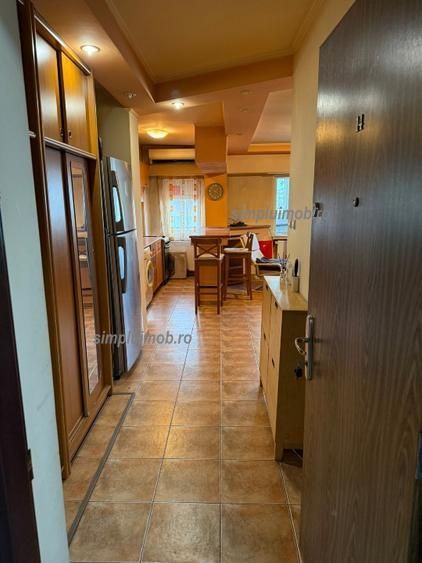 Garsoniera Spatioasa Utilata Mobilata Dristor Baba Novac - Poză 9