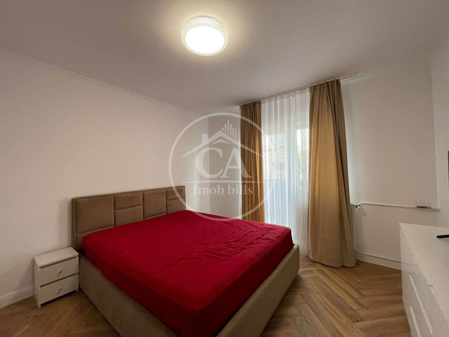 Apartament cu 3 camere de inchiriat în zona Calea Aradului, Oradea - Poză 3