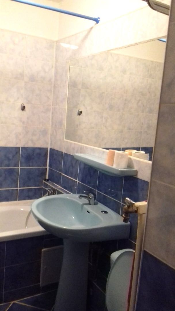 Vanzare Apartament 2 Camere 5 Minute Mall Vitan si 7 de Metrou Mihai Bravu - Poză 2