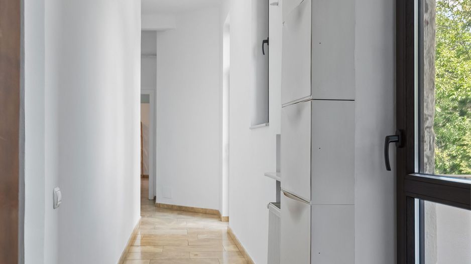 APARTAMENT 4 CAMERE ULTRACENTRAL - Poză 13