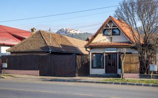 Casa de vanzare Rasnov + Spatiu Comercial | Teren 1062mp - Poză 2