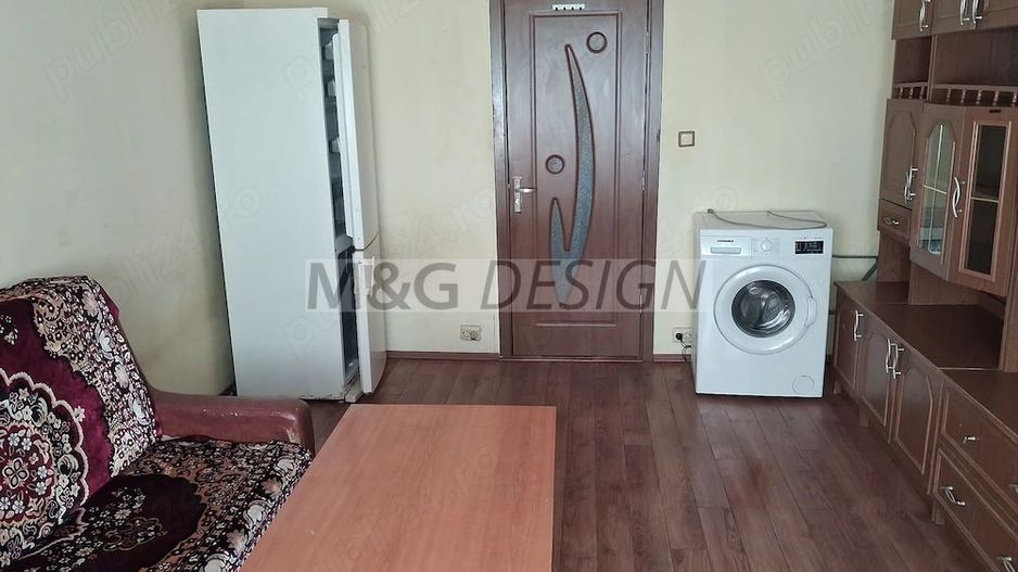 Garsonieră  zona Aradului etaj 3 - Poză 2