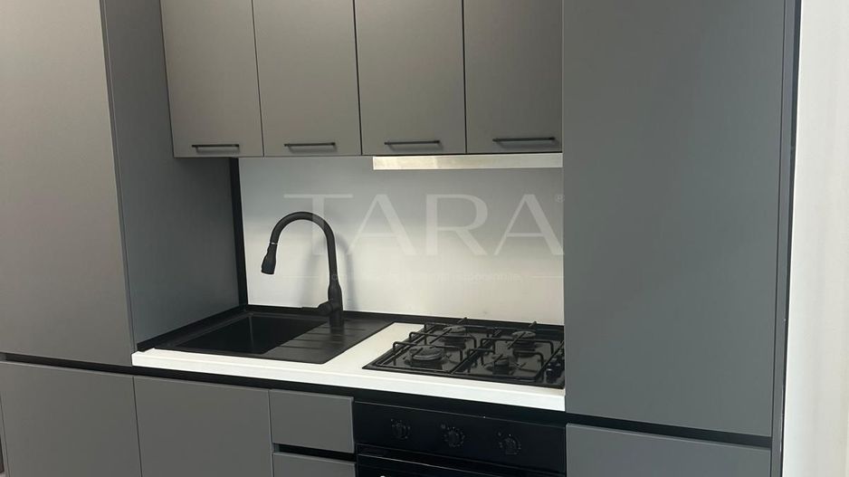 Apartament cu 3 camere, terasă de 51 mp, parcare inclusă, Florești. - Poză 2