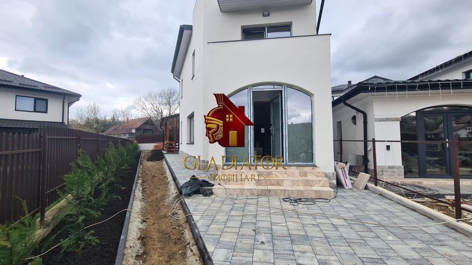 Vila de inchiriat la Sos Barnova mobilata utilata in curs de amenajare - Poză 5