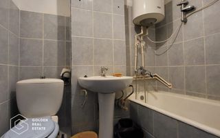 Apartament 4 camere, decomandat, oras Lipova - Poză 5