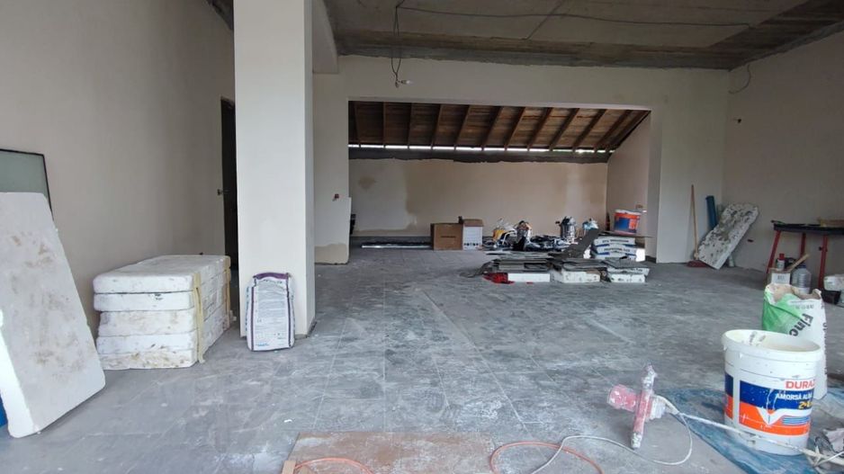 Stradal -Vad Comercial Vitrina - Poză 5