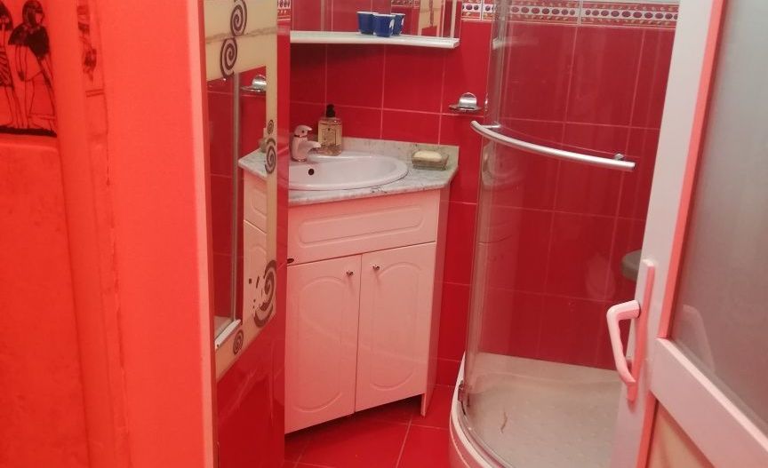 Închiriez apartament doua camere, în Doamna Ghicaa - Poză 1