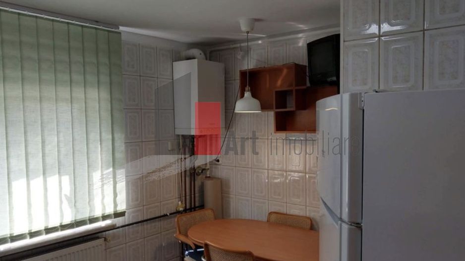 APARTAMENT 2 CAMERE LACUL TEI - Poză 2