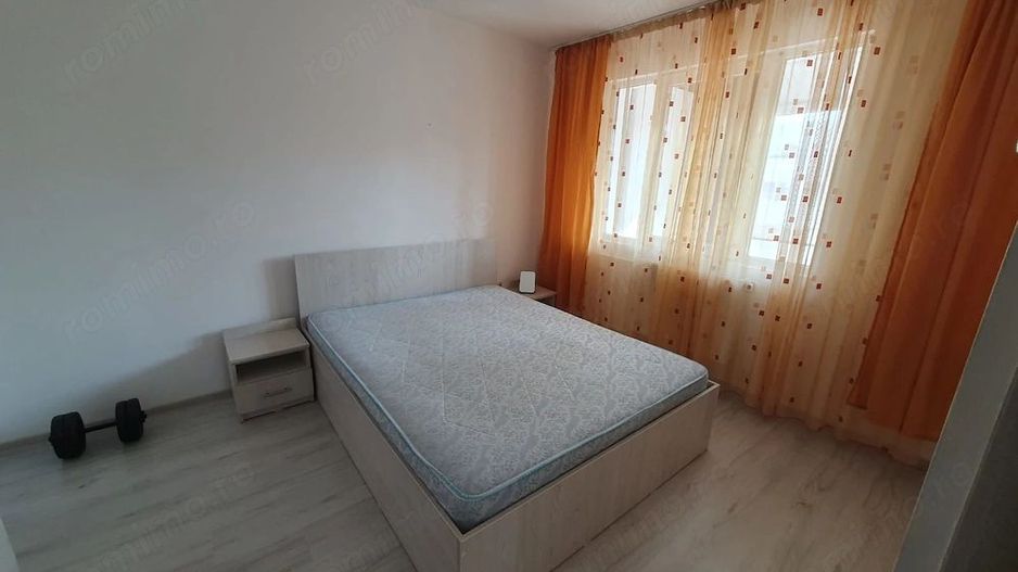 Închiriere Apartament cu 2 camere decomandat, 2 min metrou, parcare, 2 AC - Poză 3