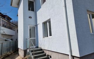 Chirie sau Vânzare - Vila Mare 3 Apartamente + Buncăr – Privat Afacere - Poză 3