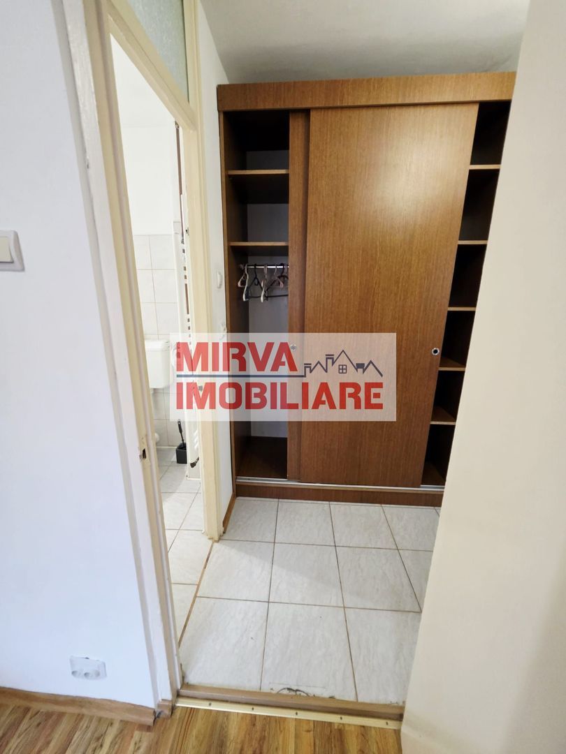 Apartament 2 camere decomandat, mobilat si utilat, zona 9 Mai - Poză 14