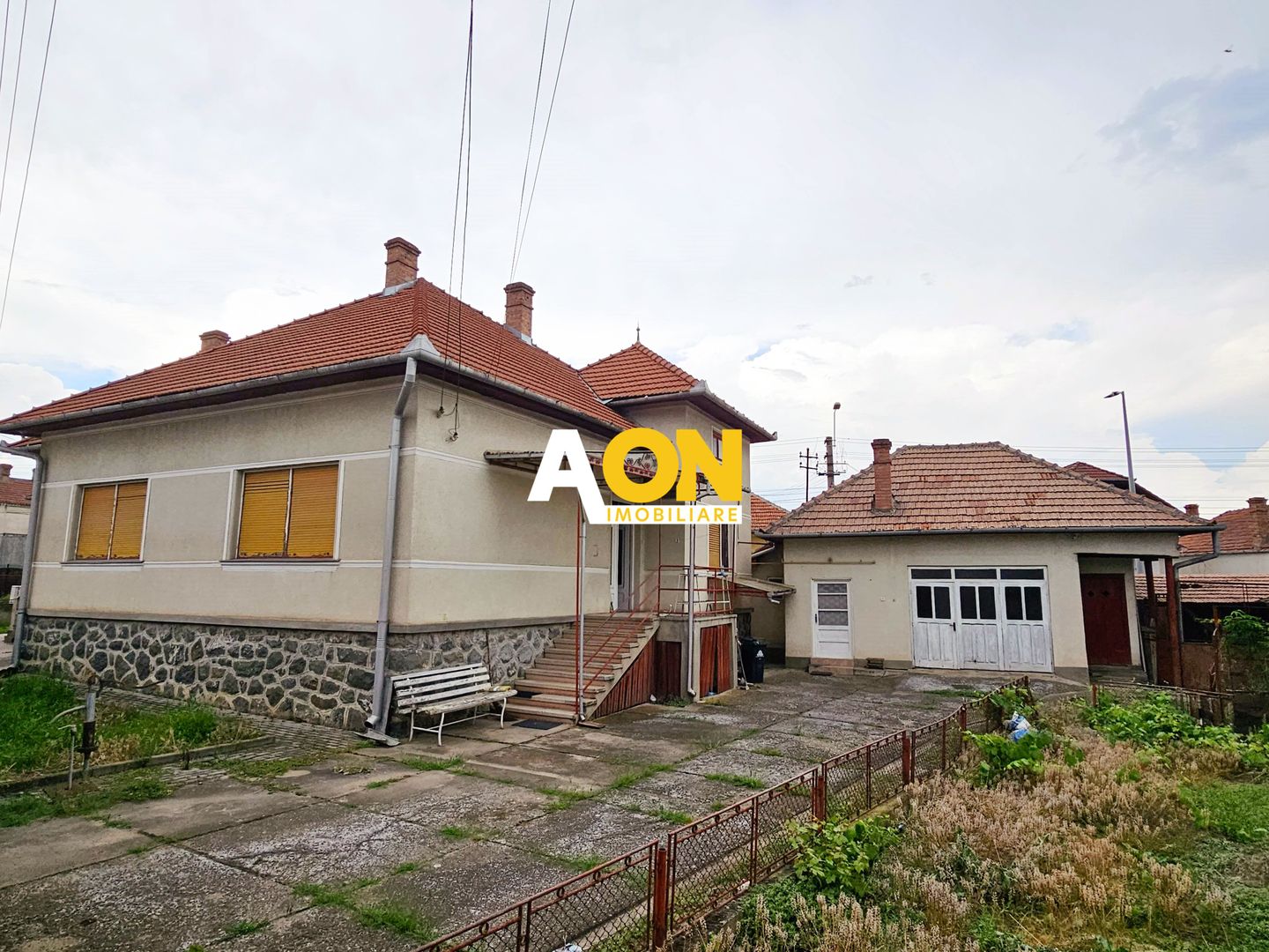 Casa 4 camere, 618 mp teren, zona Centru - Poză 2