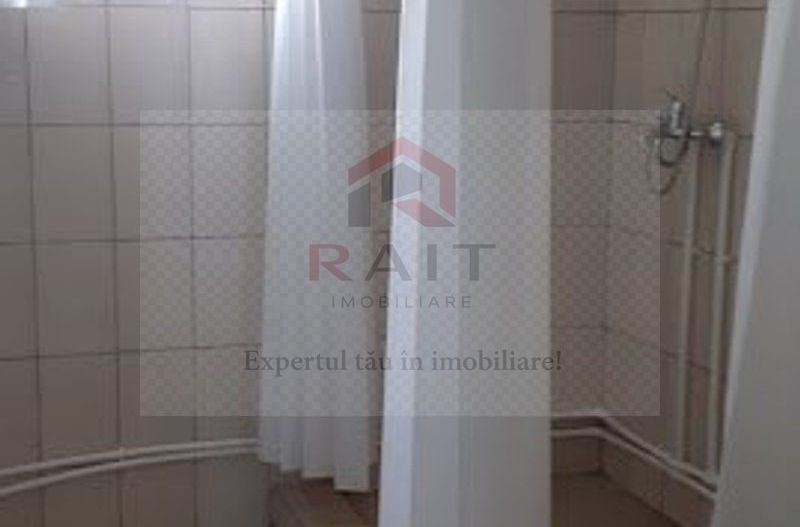 Hala de Inchiriat Godeni Arges - Poză 13