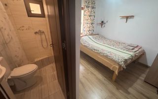 Pensiune cocheta de vanzare- Dubova-pe malul Dunării - Poză 3