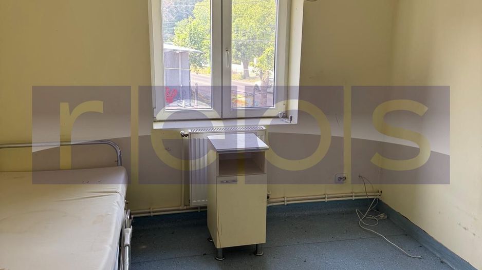 DE VÂNZARE VILĂ | OPORTUNITATE DE INVESTIȚIE | PRETABILĂ CENTRU BĂTRÂNI - Poză 32