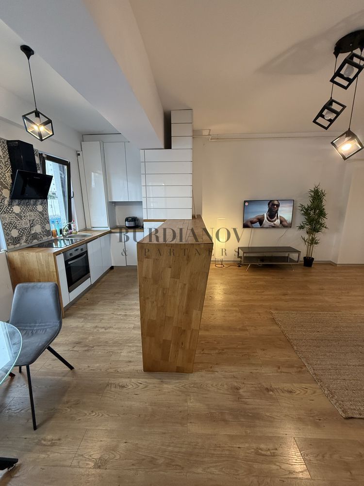 Apartament cu 2 camere - bloc 2017 - Piața Alba Iulia - Poză 2