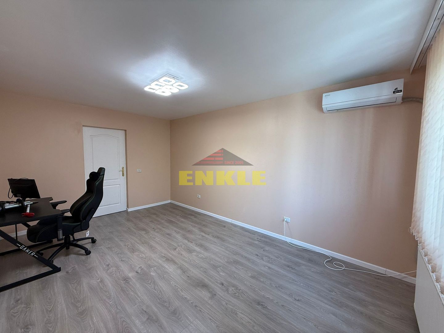 De închiriat doua spații pentru birouri, zona Unirii. - Poză 1