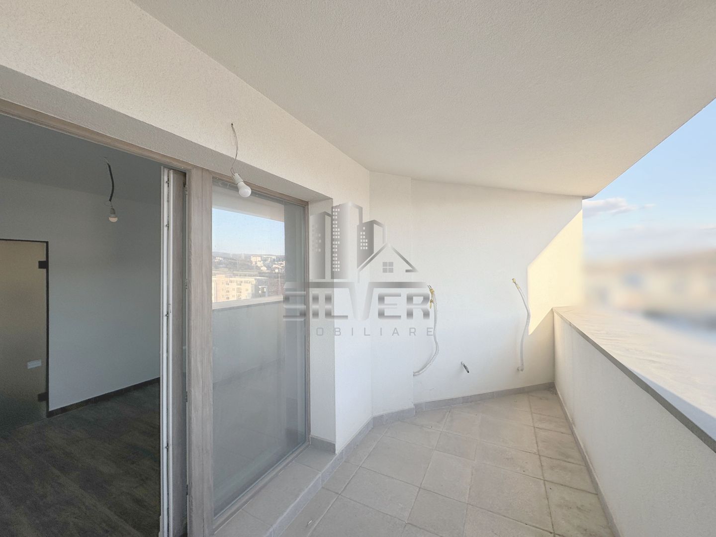 Apartament cu 3 camere/90 mp/parcare/View spectaculos. - Poză 4