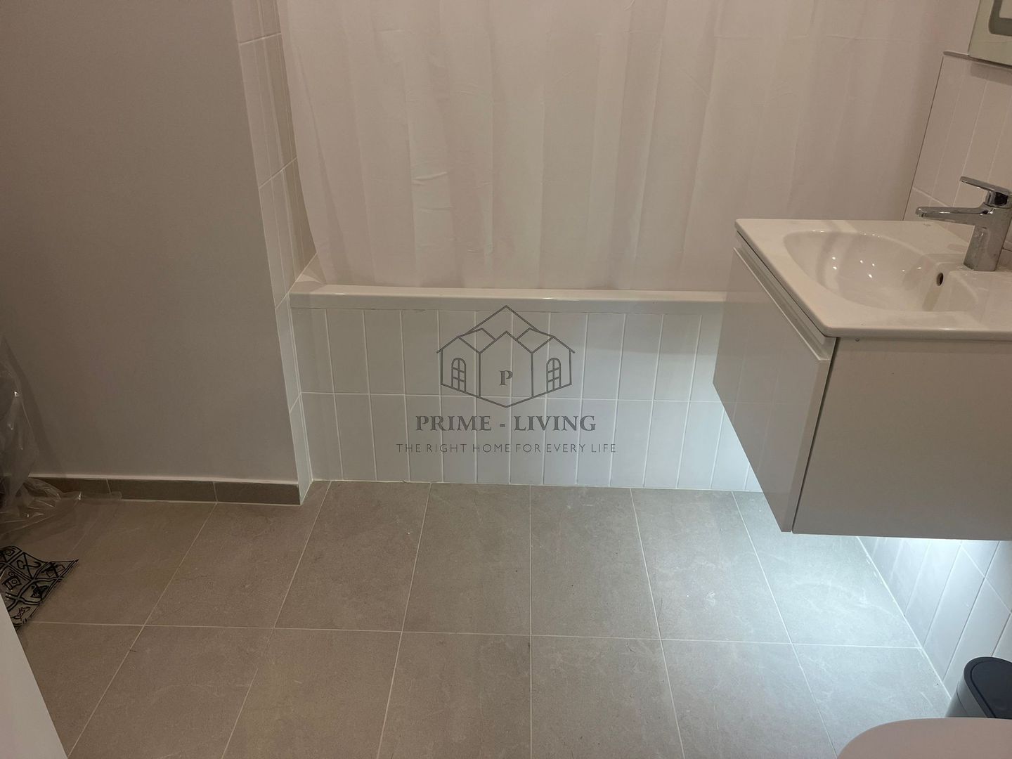 APARTAMENT NOU NOUT LA INCHIRIERE CU 4 CAMERE IN STRAULESTI - Poză 11