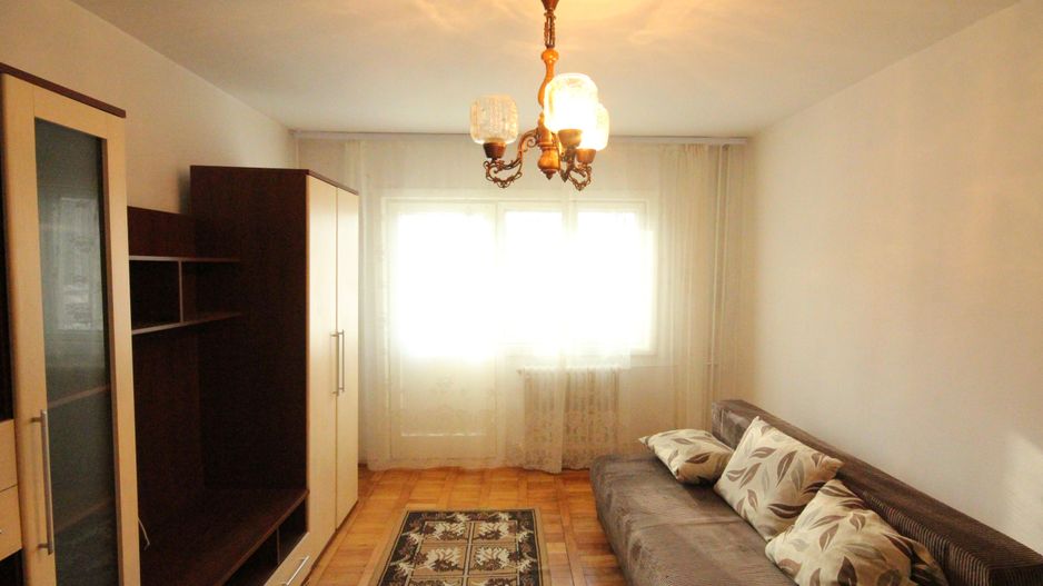 Pozitie avantajoasa - Poză 2