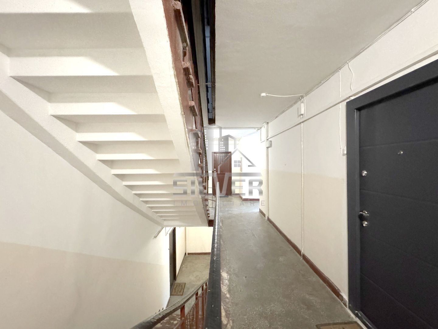 Apartament cu 4 camere/80 mp/zona strazii Peana. - Poză 15