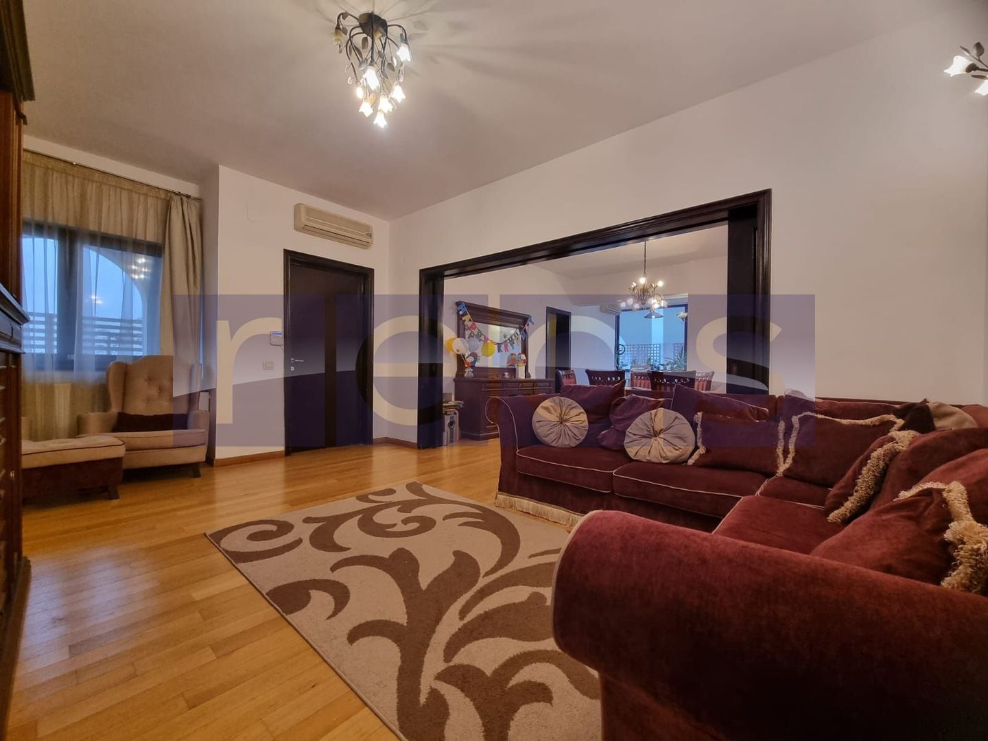 VANZARE- 9- CAMERE (S+P)- VILA -COTROCENI - Poză 2