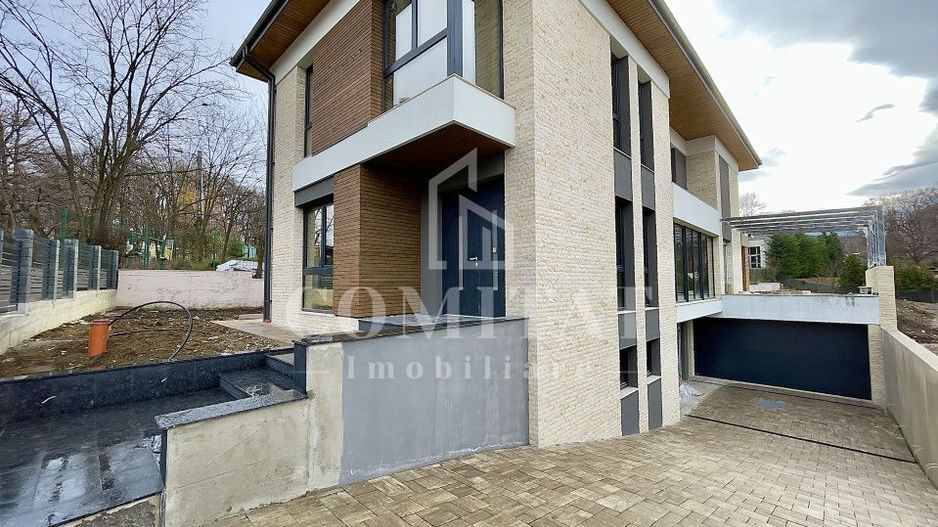 Vilă cu 5 camere zonă aproape de pădure cartier Făget - Poză 1