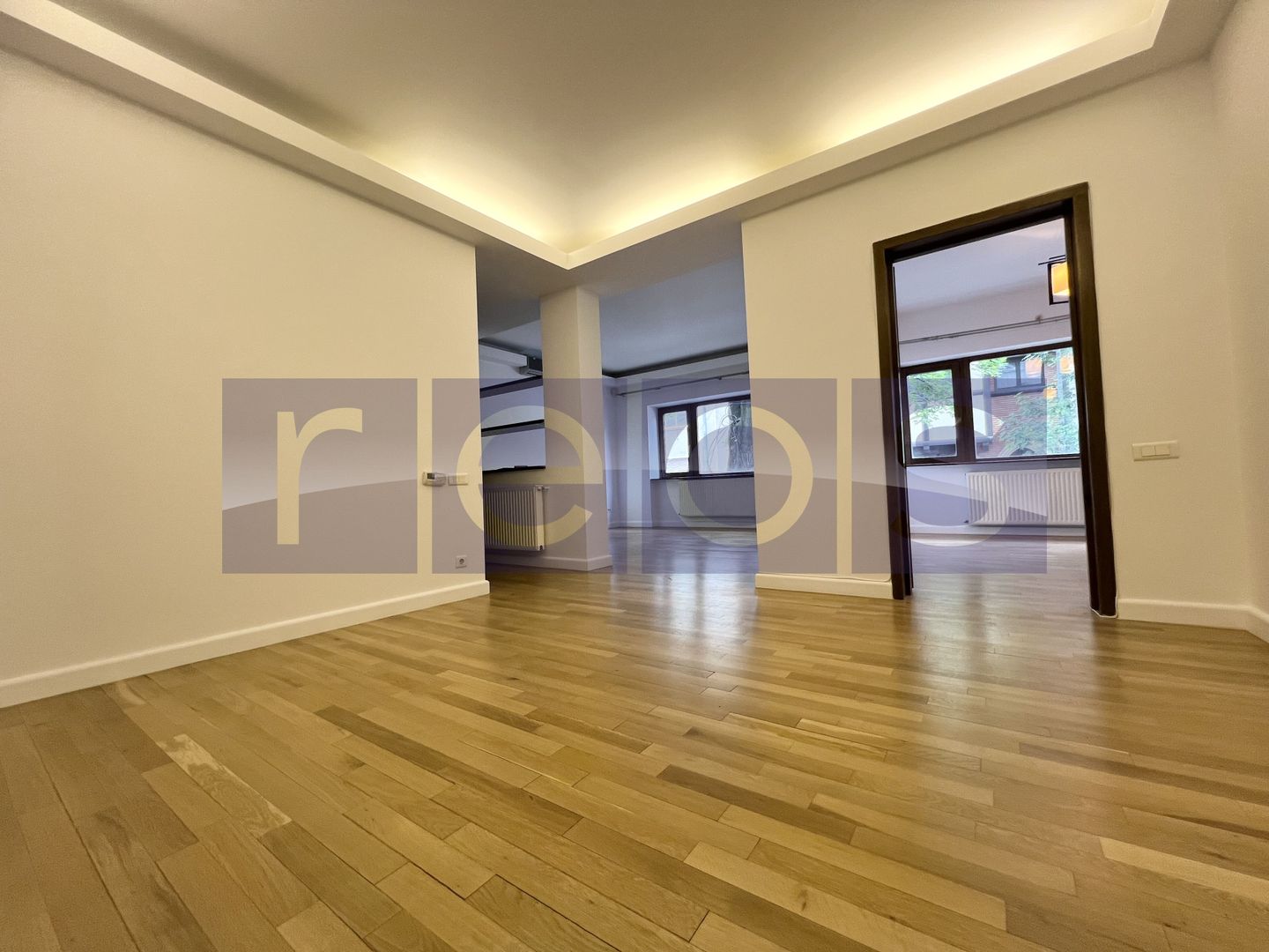 VANZARE 3 CAMERE | PRIMAVERII | PARTER INALT | IDEAL LOCUINTA / BIROU | 2 BOXE - Poză 1