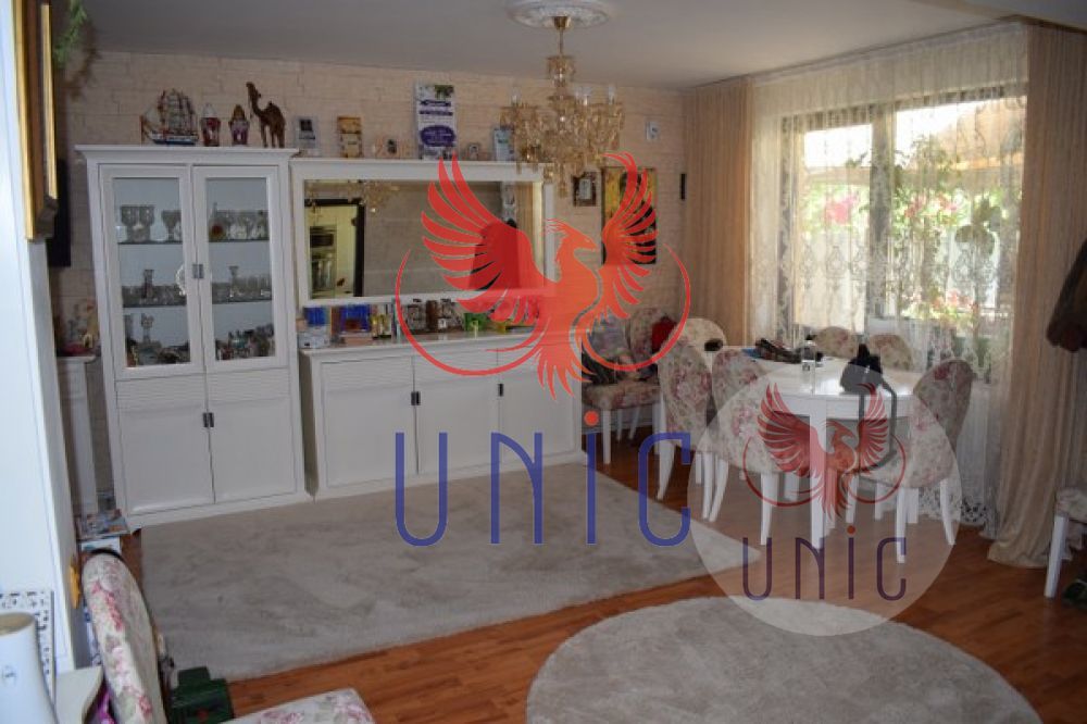 Super casa, super pret, zona Consul! - Poză 7